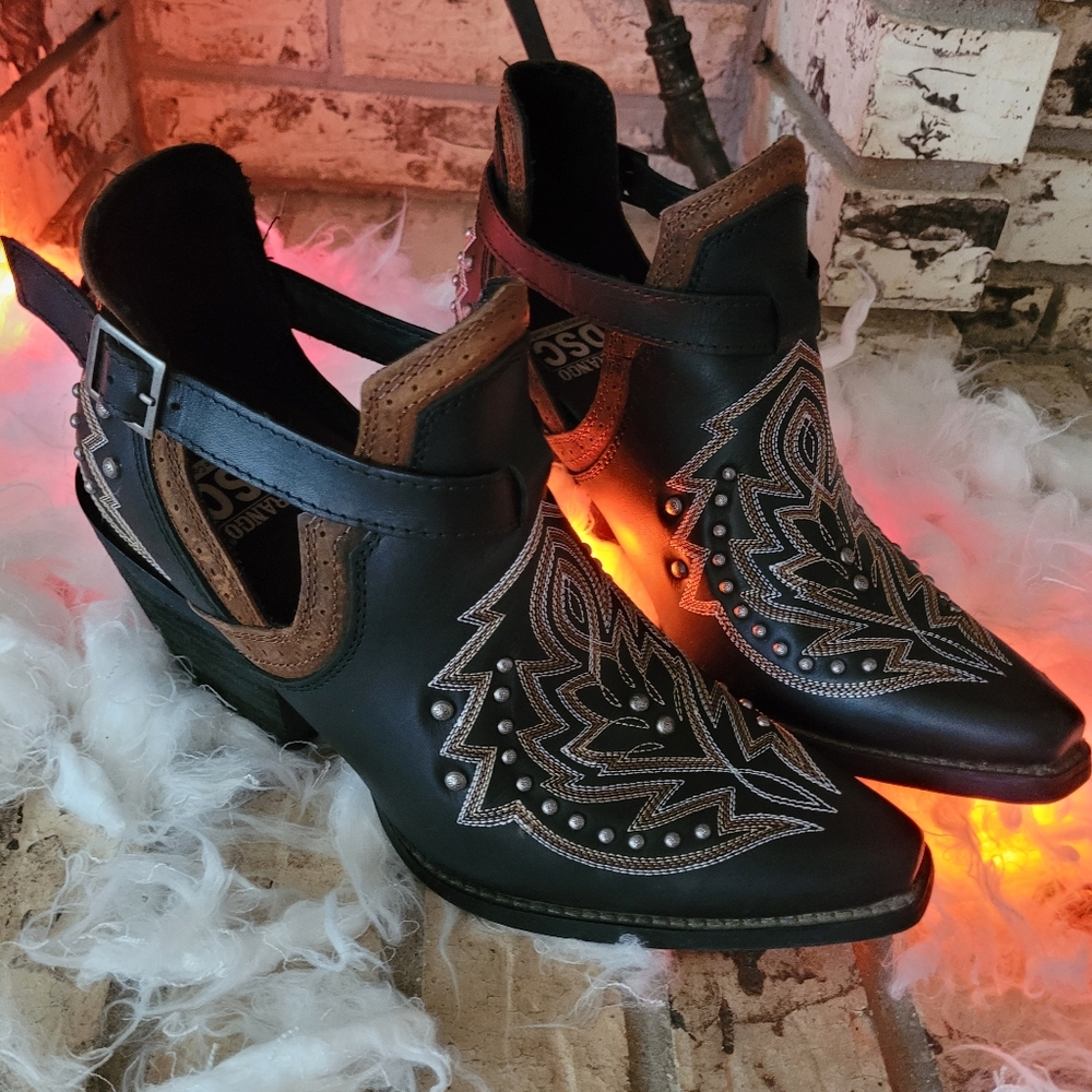Durango Western Booties 9 Studs NFR Rodeo